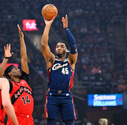 NBA: Cleveland Cavaliers golpean primero ante Toronto Raptors con un Donovan Mitchell imparable (126-113) [1-0]