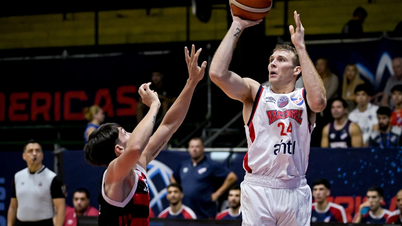 Nacional se quedó con la de bronce, 94-65