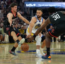 NBA: Houston Rockets supera a Golden State Warriors en el regreso de Stephen Curry (117-116)