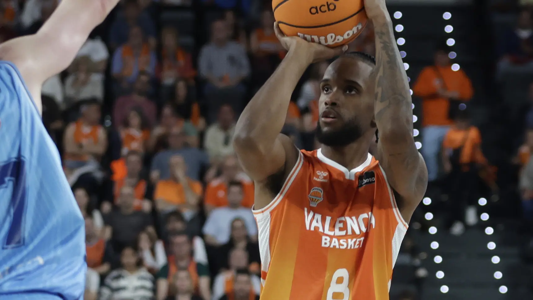 ACB: Valencia Basket impone su ataque coral ante Río Breogán en el Roig Arena (105-88)