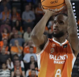 ACB: Valencia Basket impone su ataque coral ante Río Breogán en el Roig Arena (105-88)