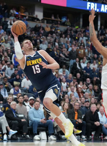 NBA: Nikola Jokic lidera la remontada de los Nuggets ante los Trail Blazers en la prórroga (137-132)