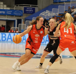 La lucha por los Playoffs y la permanencia marca una jornada decisiva
