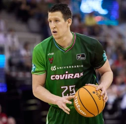 Luka Bozic, MVP del mes de abril