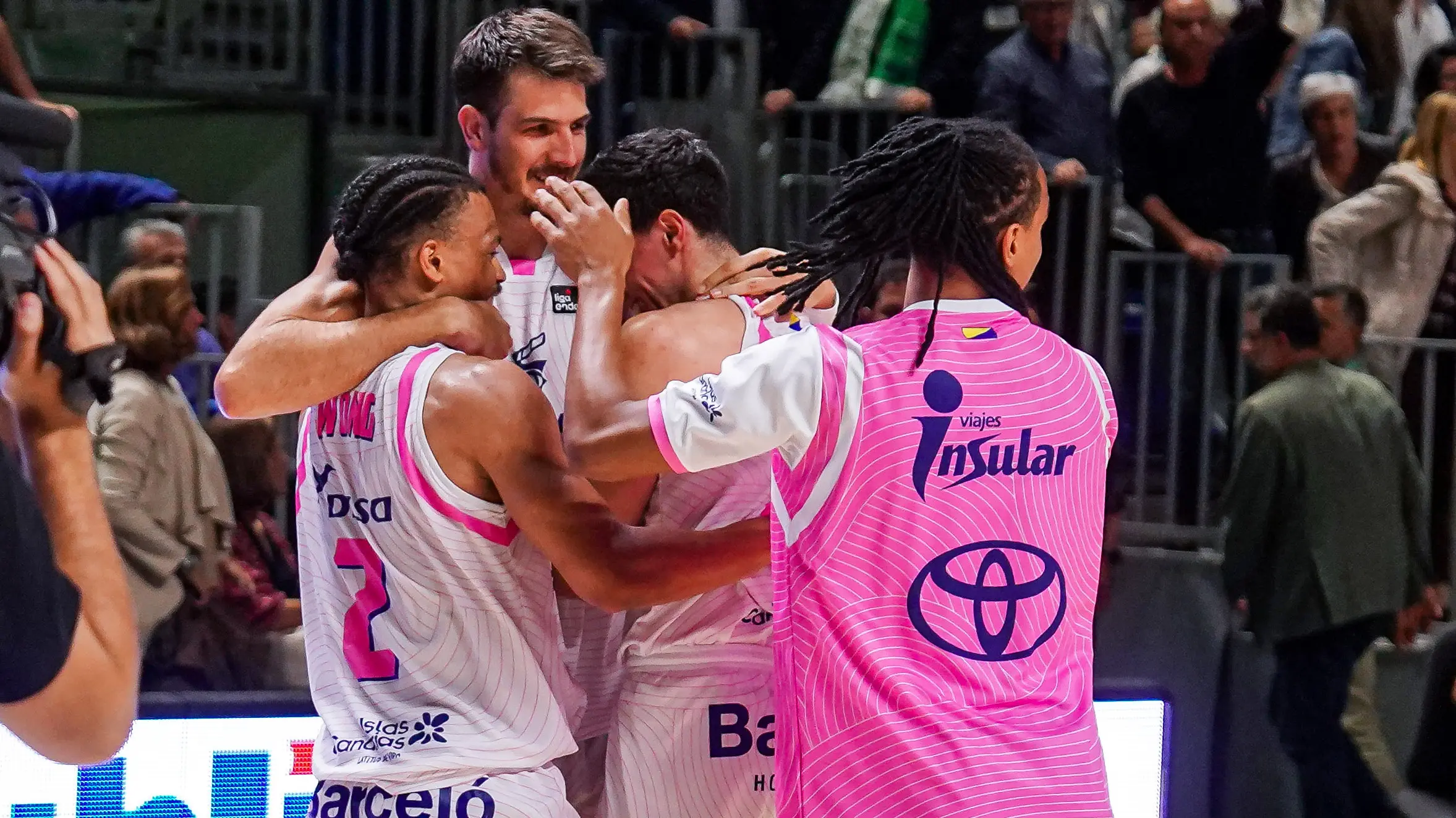 ACB: Dreamland Gran Canaria firma una remontada épica ante Unicaja en la prórroga (100-101)