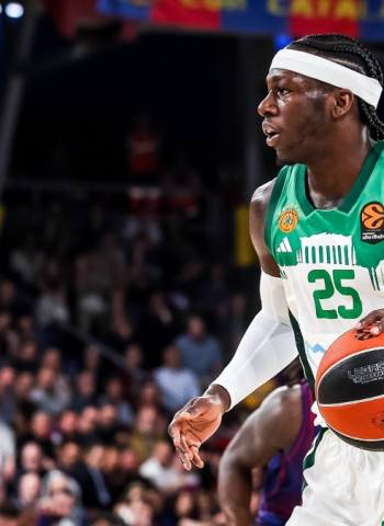 Panathinaikos arrolla a un inofensivo Barça (79-93)