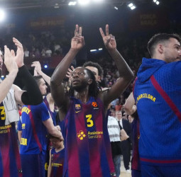 El Barça hace los deberes y se clasifica para el Play In (95-69)