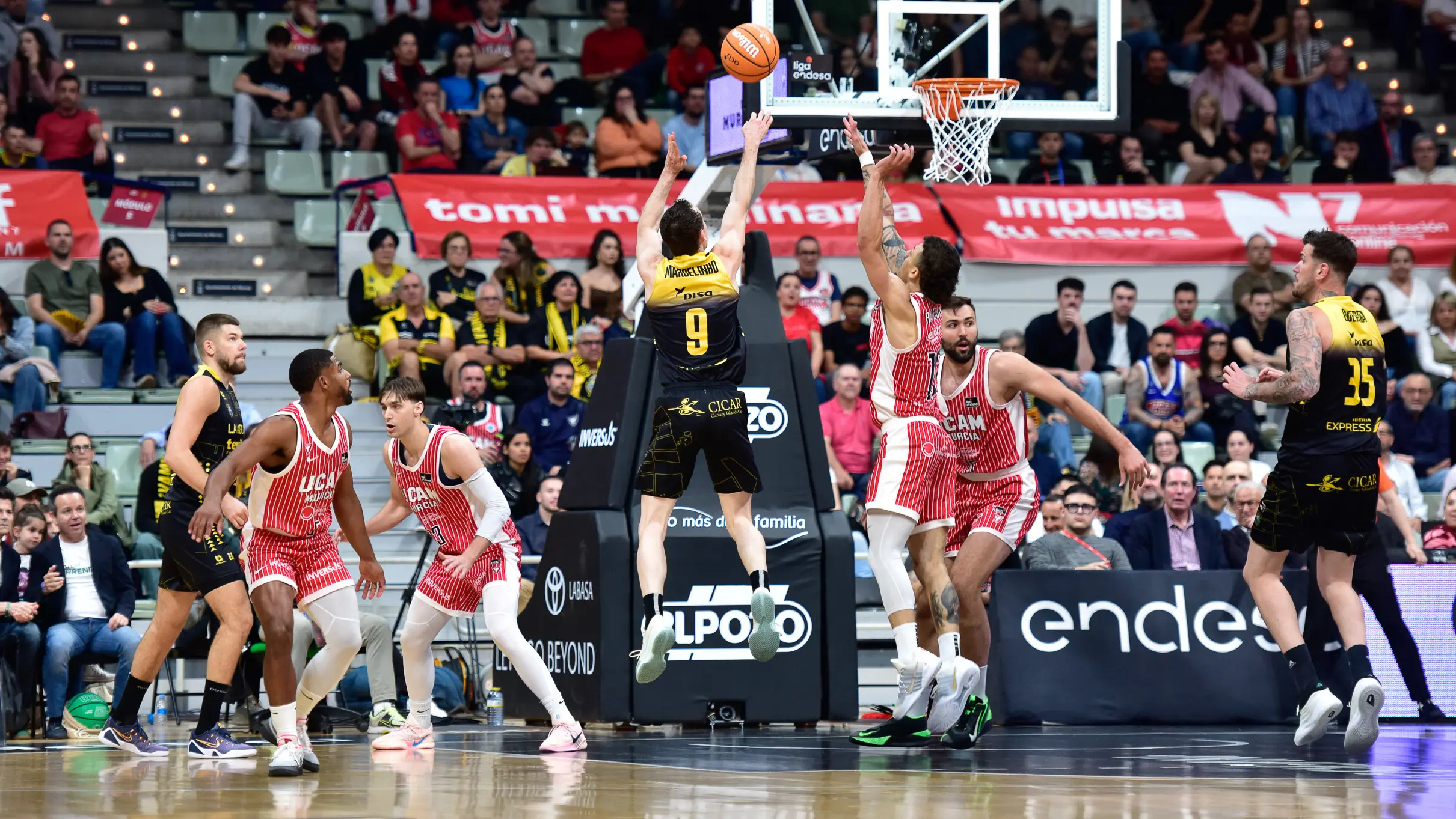 ACB: UCAM Murcia Defeats La Laguna Tenerife, Eyes Second Place (86-80)