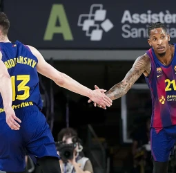 Un gran Barça hace los deberes y sigue vivo en la Euroliga (80-72)