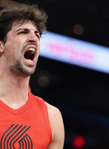 NBA: Deni Avdija desata a los Portland Trail Blazers y tumba a Phoenix Suns en el play-in (114-110)
