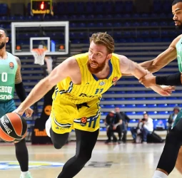EuroLeague: Baskonia recibe a un Maccabi lanzado en plena lucha por el top 10