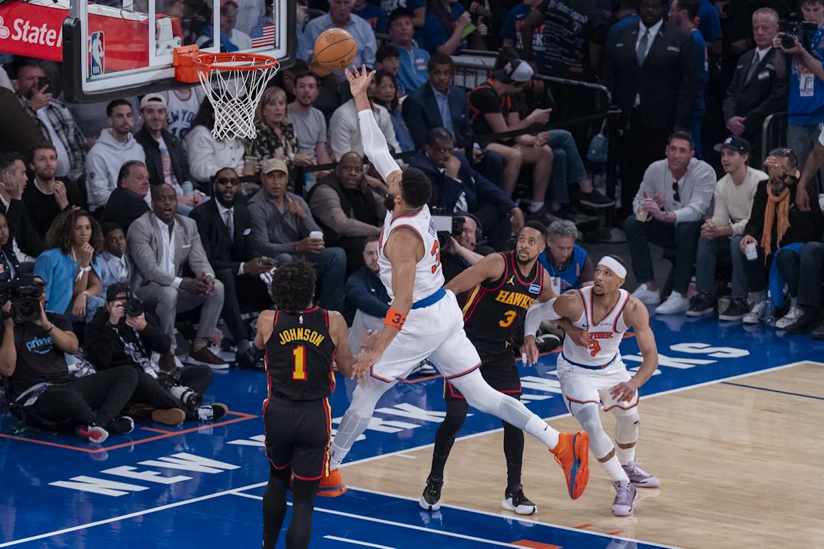 NBA: Brunson marca el ritmo y Towns remata a los Hawks en Nueva York (113-102) [1-0]