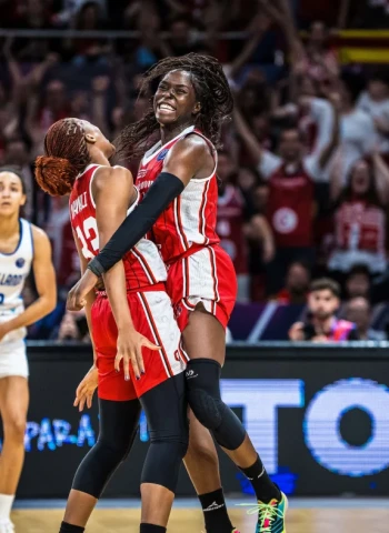 EuroLeague Women: Casademont Zaragoza arrolla a Basket Landes y hace historia rumbo a semifinales (69-53)