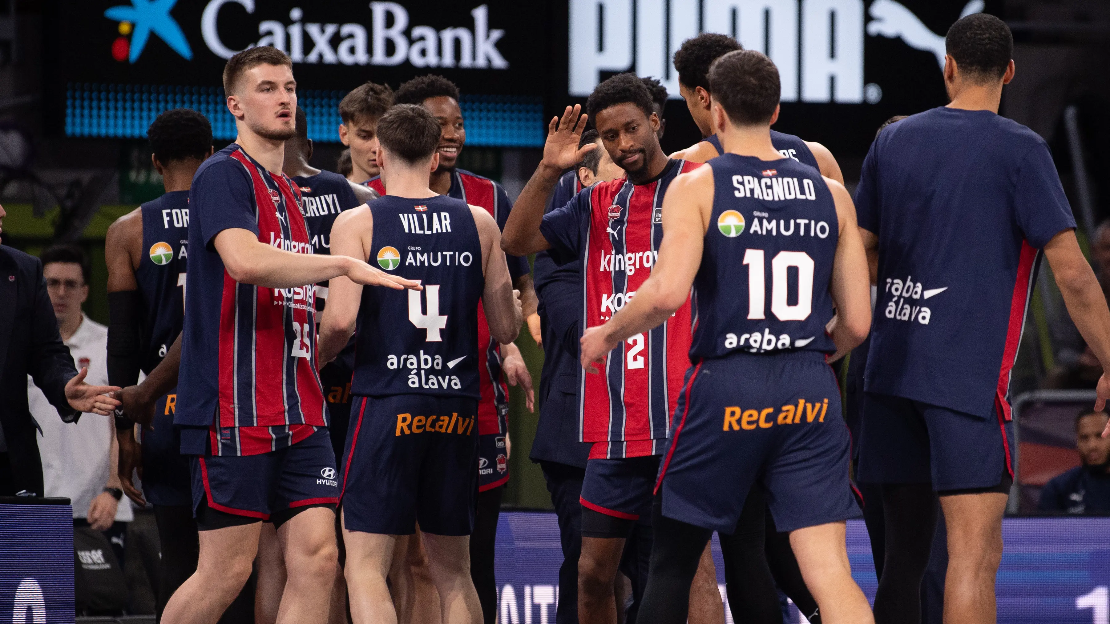 Festín del Baskonia para alcanzar la tercera plaza (115-88)