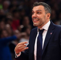 ACB: Paolo Galbiati seguirá al frente del Baskonia la próxima temporada