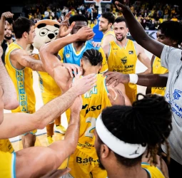 ACB: Dreamland Gran Canaria arrolla a La Laguna Tenerife en un derbi histórico (102-83)