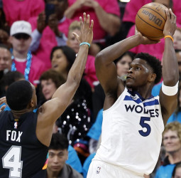 NBA: Edwards vuelve y Timberwolves frenan a Wembanyama en San Antonio (102-104) [0-1]