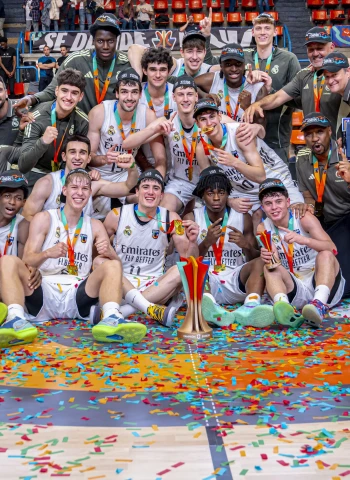 Liga U: El Real Madrid derrota al Barça y conquista el primer título de la historia (86-82)