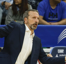 ACB: Joan Plaza deja de ser entrenador del Casademont Zaragoza