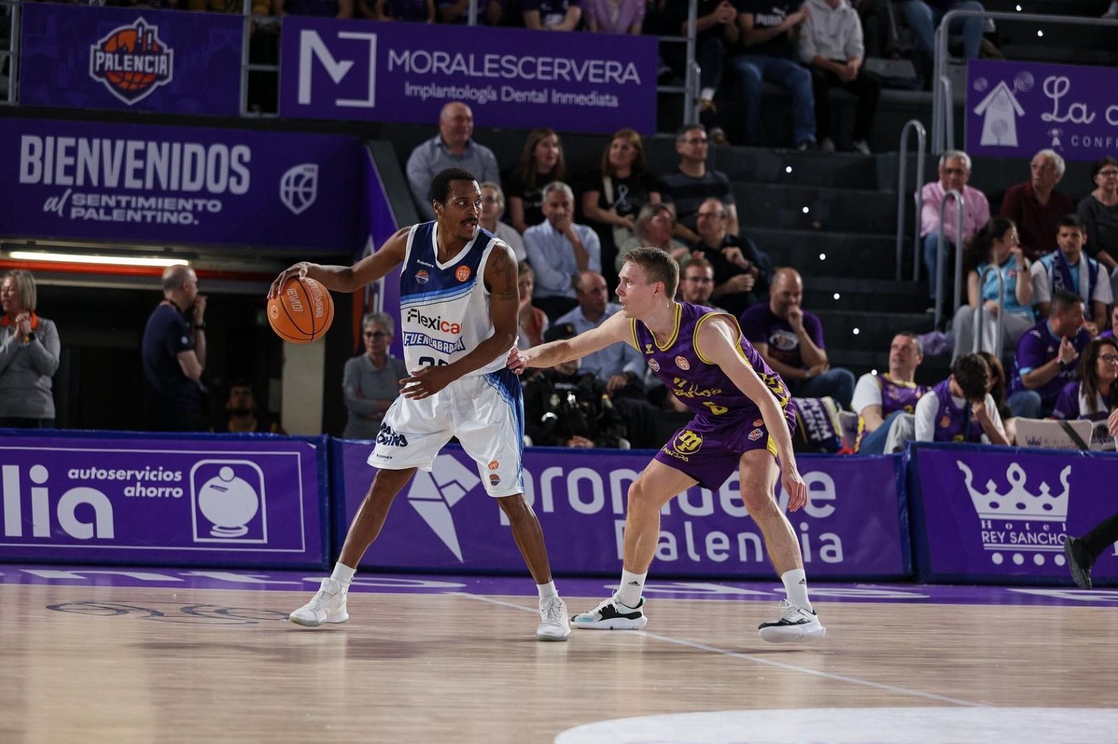 Bitter Ending for Fuenlabrada Despite Dominating Performance Behind Strong Alex Renfroe, 83-79