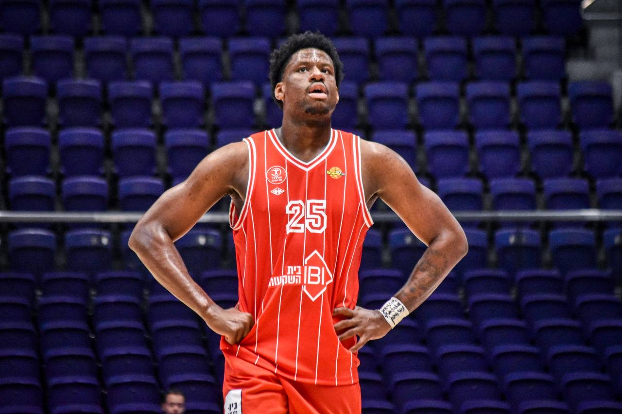 EuroLeague: Hapoel Tel-Aviv Locks Down Dan Oturu With New Contract, Removes Exit Clause