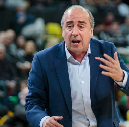 Txus Vidorreta podría salir de La Laguna Tenerife a final de temporada