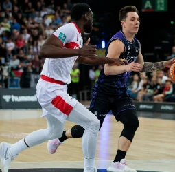 ACB: Surne Bilbao Basket condena al Covirán Granada en un duelo caótico (88-83)