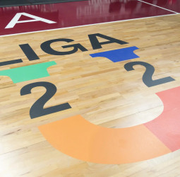 La Liga U acalla a sus críticos iniciales