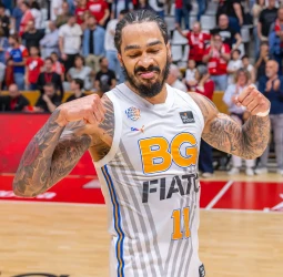 ACB: Bàsquet Girona recupera la sonrisa y frena al Casademont Zaragoza (90-81)