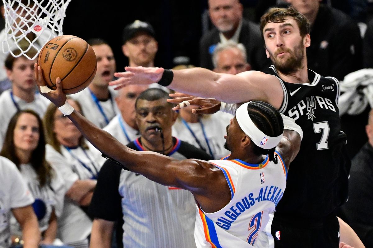 NBA: Oklahoma City Thunder recupera el mando ante San Antonio Spurs y acaricia las Finales (127-114)