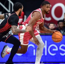 ACB: UCAM Murcia firma un récord histórico y asalta provisionalmente la segunda plaza (86-75)