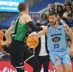 ACB: Erik Quintela continuará una temporada más en el Río Breogán