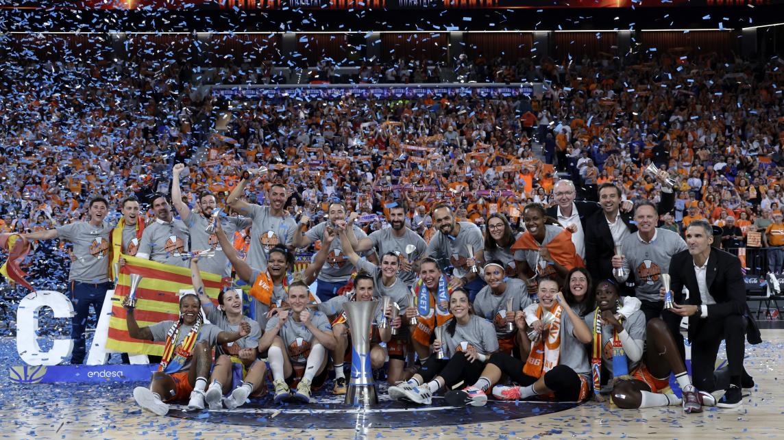 Anderson's Buzzer-Beater Crowns Valencia Basket in Historic Liga Femenina Endesa Final (68-67)