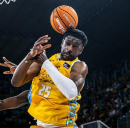 El Real Madrid vuelve a tener en el radar a Chimezie Metu de cara al próxima temporada