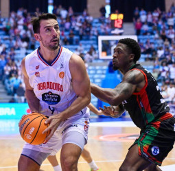 Con un ojo en Torrelavega y el otro en Son Moix a la búsqueda de un gallego campeón