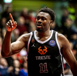El Real Madrid, cerca de reforzarse con Mady Cissoko para el play-off