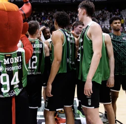 ACB: El Joventut confirma su gran momento ante el Unicaja y refuerza su candidatura (95-74)