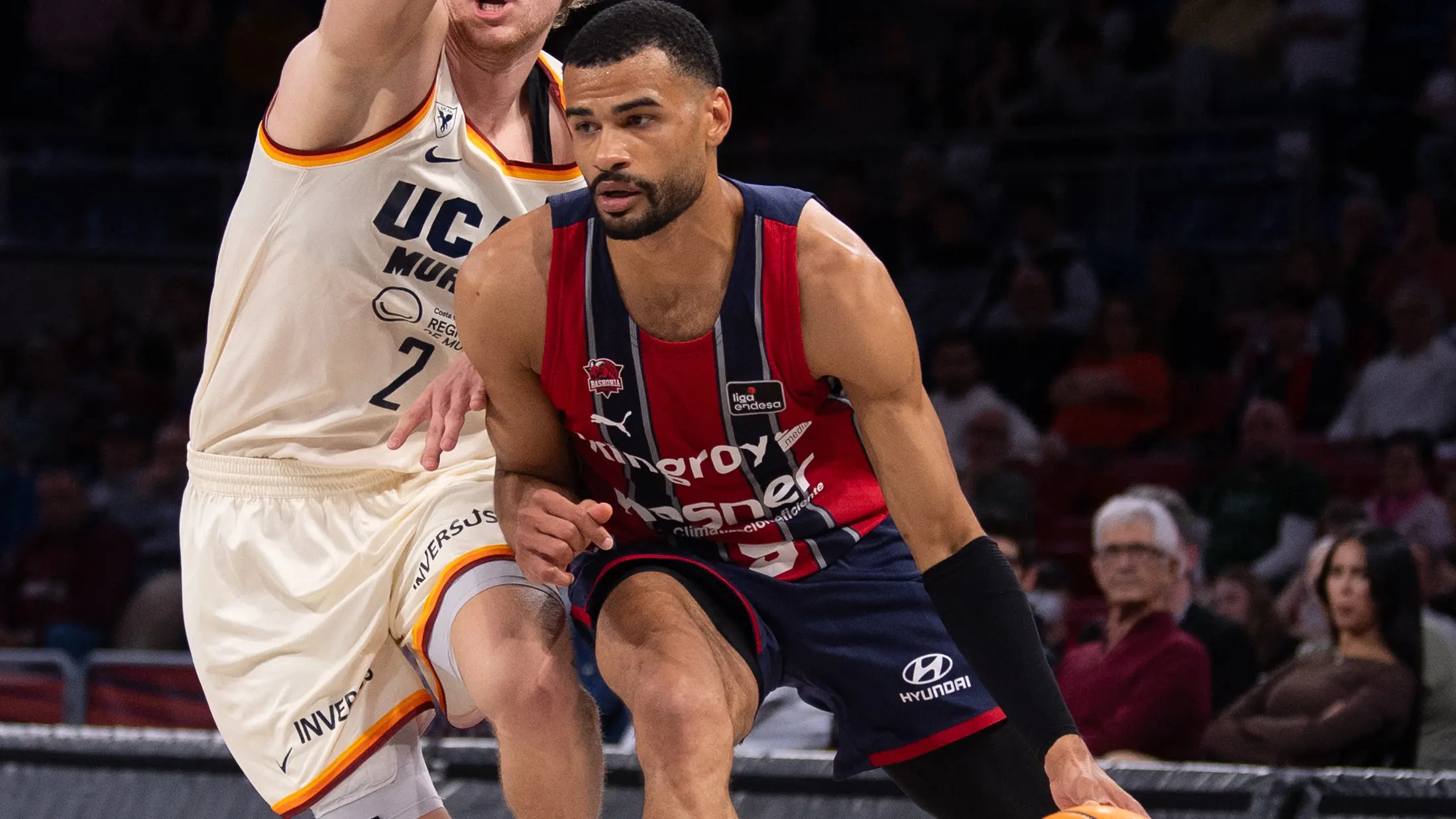 ACB: El Baskonia golpea al UCAM Murcia y aprieta la lucha por el Top 4 (87-80)