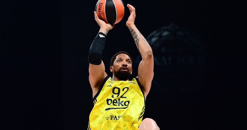 Khem Birch Targets ARIS BC After Fenerbahçe Stint