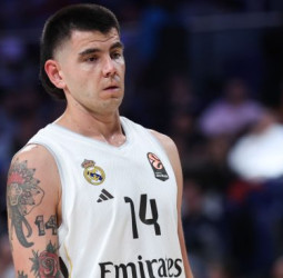 El pasaporte de Deck alivia el puzzle del Real Madrid