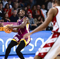 James Batemon seguirá en Lleida hasta 2028