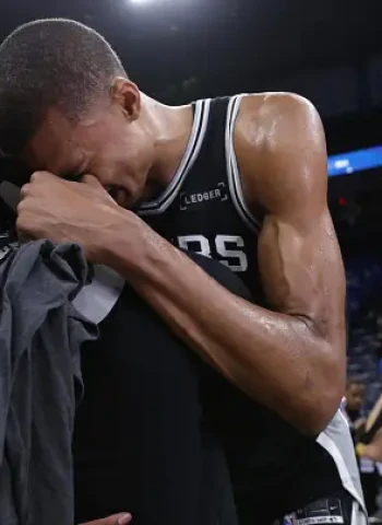 NBA Finals: Wembanyama, tras el colapso de los Spurs: “O nos rendimos o salimos más fuertes”
