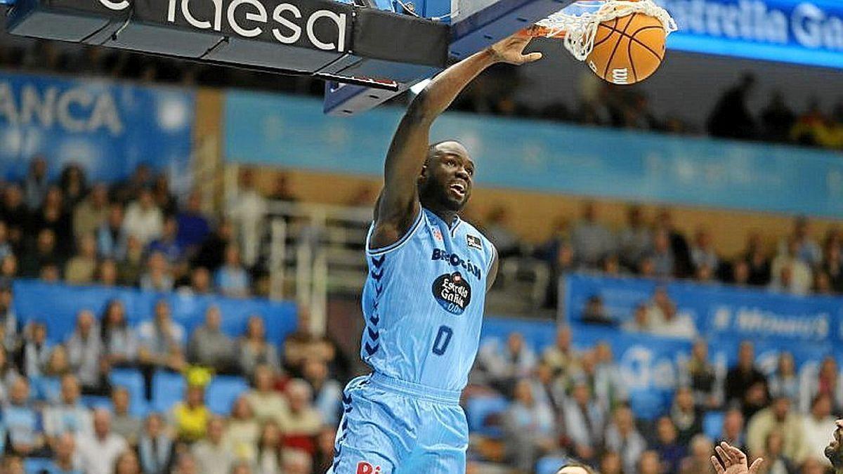 Bakary Dibba elige la NCAA y pone fin a su etapa en el Río Breogán