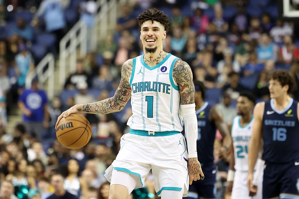 LaMelo Ball entra de lleno en el mercado: Charlotte escucha ofertas por su estrella