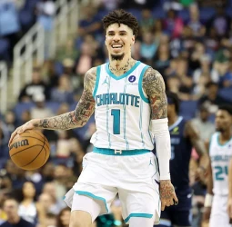 LaMelo Ball entra de lleno en el mercado: Charlotte escucha ofertas por su estrella