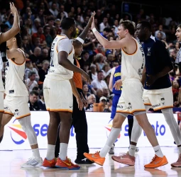 Playoffs ACB: UCAM Murcia domina al Barça e iguala la eliminatoria (87-90)