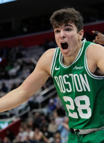 NBA: Hugo González aparece en una posible operación por Giannis y Jaylen Brown