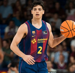 Juani Marcos podría salir cedido al UCAM Murcia en busca de protagonismo