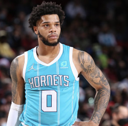 Miles Bridges pone rumbo a Phoenix