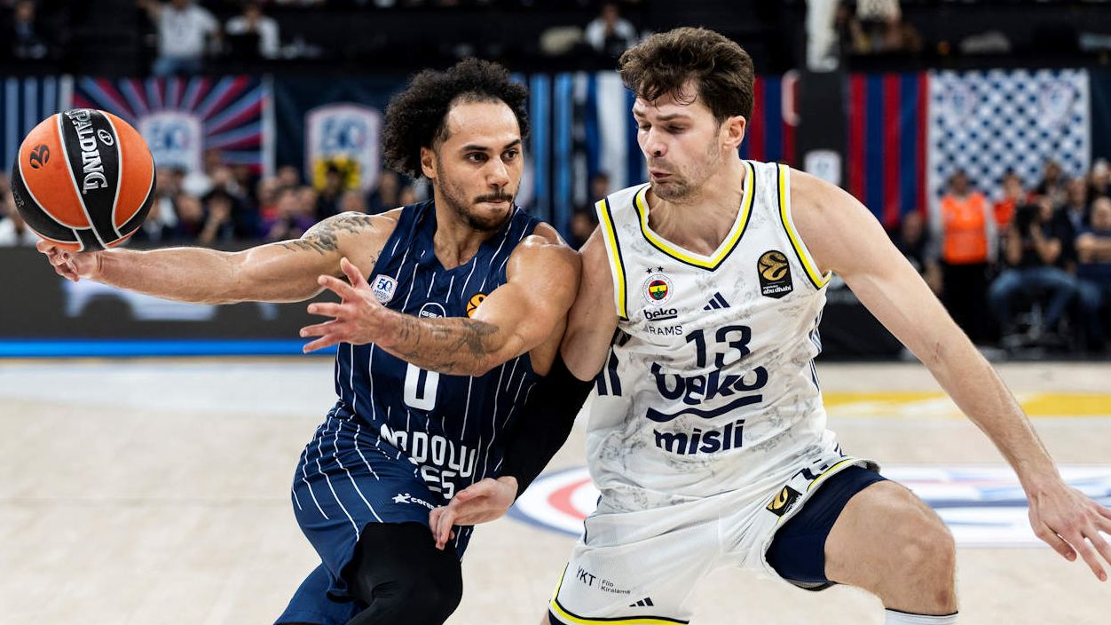 Anadolu Efes Survives Fenerbahce, Advances in Turkish Semifinal with 102-93 Victory